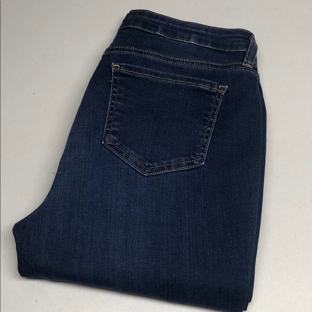 NYDJ AMI SKINNY JEANS 4/27x28 LIKE NEW ⭐️